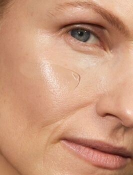 Madara, Skinonym, Półmatowy podkład peptydowy, #25 Linen, 30 ml