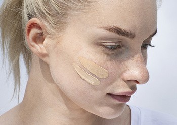 Ziaja Med Kuracja Ochronna UVA+UVB, matujący krem do twarzy, cera tłusta i mieszana,  SPF 50+, 50 ml