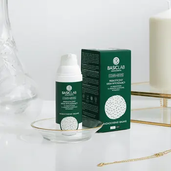 BasicLab Complementis, probiotyczny krem wyciszający, 5% prebiotyków,1% wąkrotki, witamina F, 50 ml