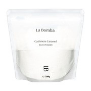 La Bomba, puder do kąpieli Cashmere Caramel, 700 g