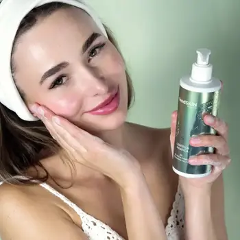 FeedSKIN, żel do mycia twarzy z wąkrotą azjatycką, 300 ml