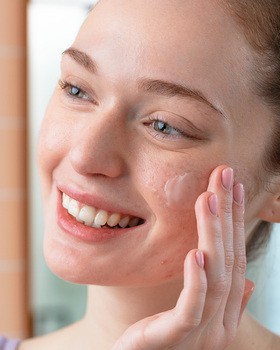 SVR Sebiaclear Active, żel intensywnie korygujący niedoskonałości, 40 ml