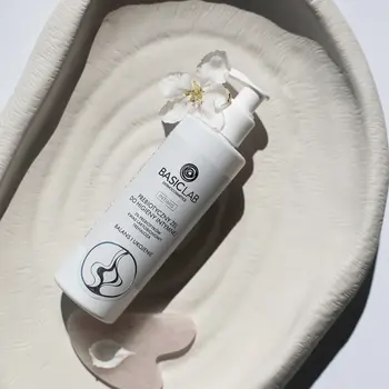 BasicLab Intimis, prebiotyczny żel do higieny intymnej, 200 ml