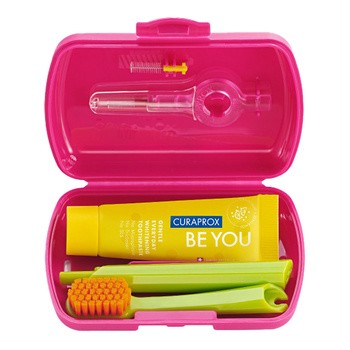 Curaprox Travel Set Red, zestaw podróżny, 1 szt