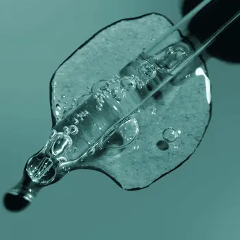 BasicLab Esteticus, serum zmniejszające niedoskonałości z niacynamidem 10%, 30 ml